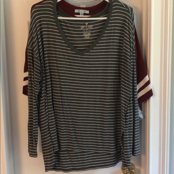 size medium top - Picture 7 of 8